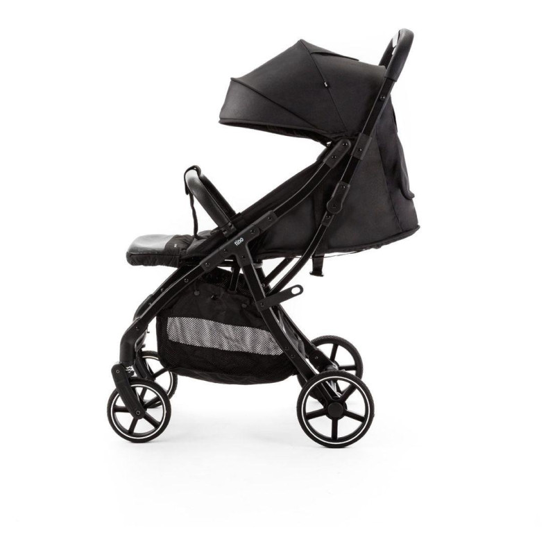 Прогулянкова коляска Adamex Tino black