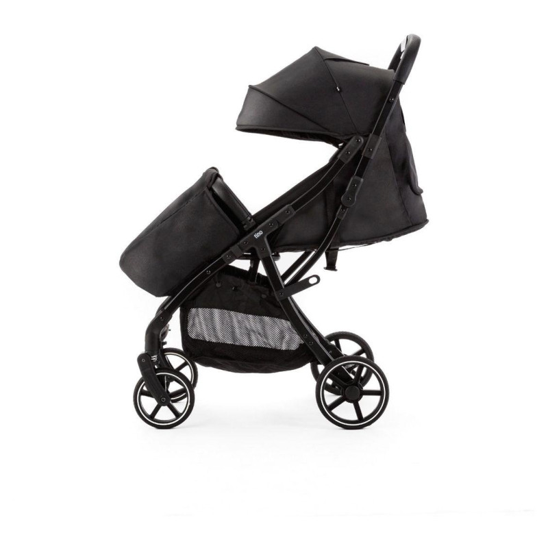 Прогулянкова коляска Adamex Tino black