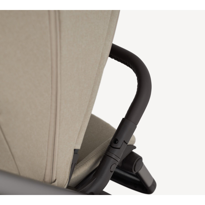 Універсальна коляска 2 в 1 Anex IQ iq-22 Creamy