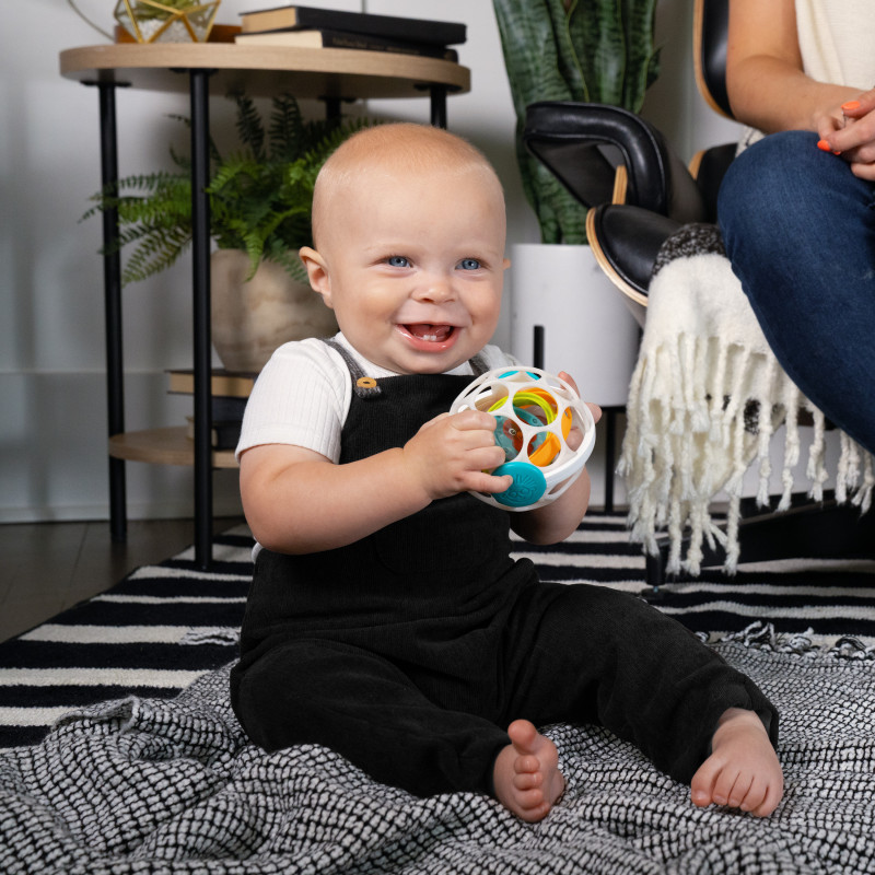 Брязкальце Baby Einstein Grip & Spin Oball
