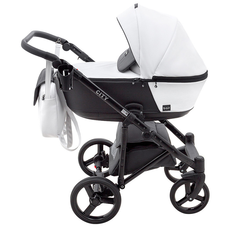 Універсальна коляска 2 в 1 Bair City ECO 23 білий/ чорний