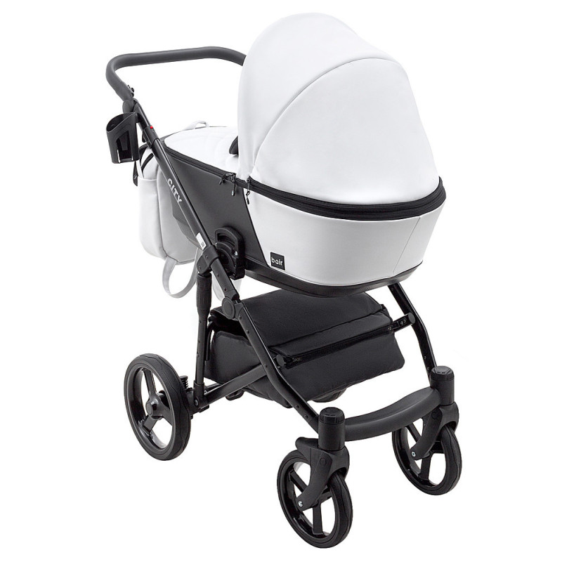 Універсальна коляска 2 в 1 Bair City ECO 23 білий/ чорний