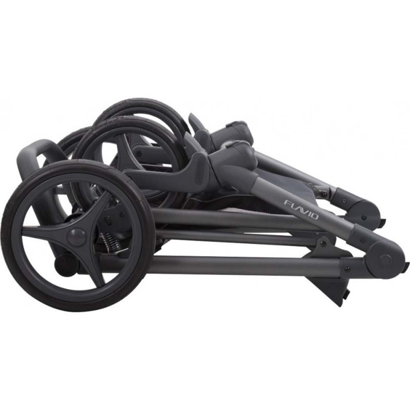 Універсальна коляска 2 в 1 Bebetto Flavio Pro 06/чорна