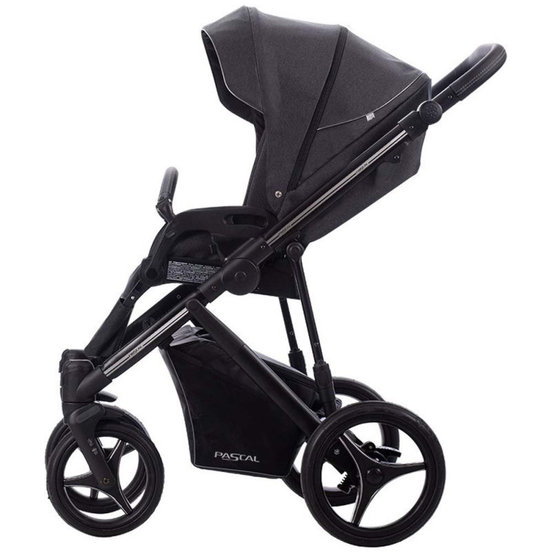 Універсальна коляска 2 в 1 Bebetto Pascal 01/графит