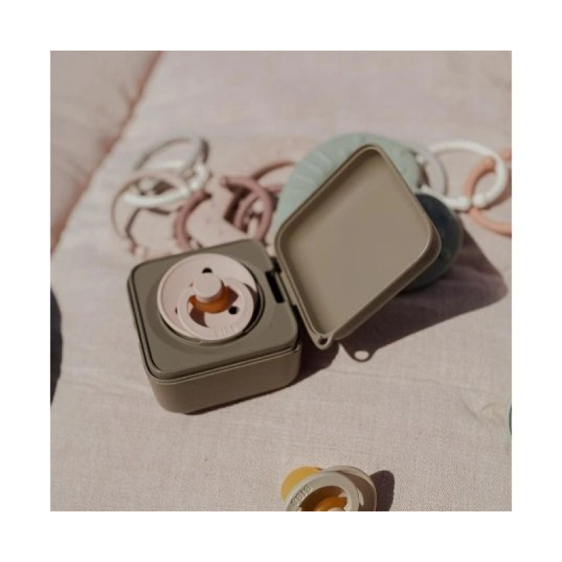 Контейнер BIBS для пустушок x Liberty Pacifier Box – Capel Sage