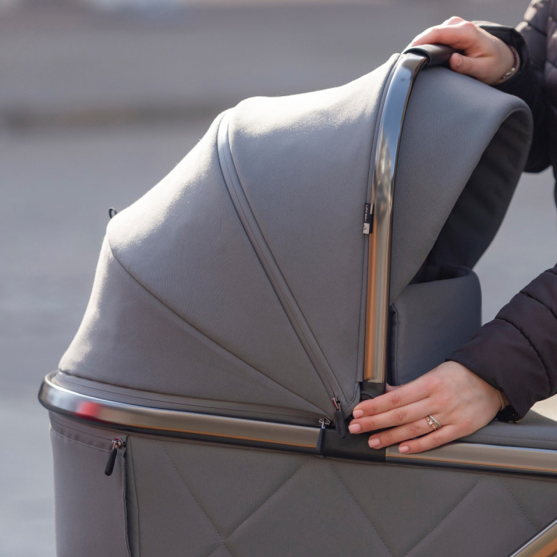 Універсальна коляска 2 в 1 CARRELLO Omega fantastic beige