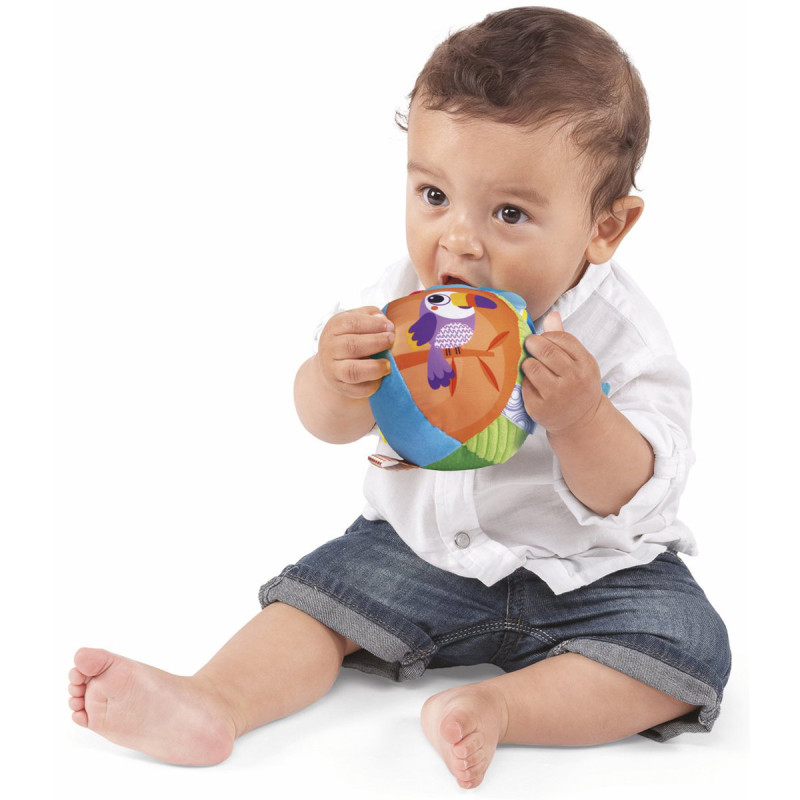 М'яка іграшка Chicco "М'ячик"