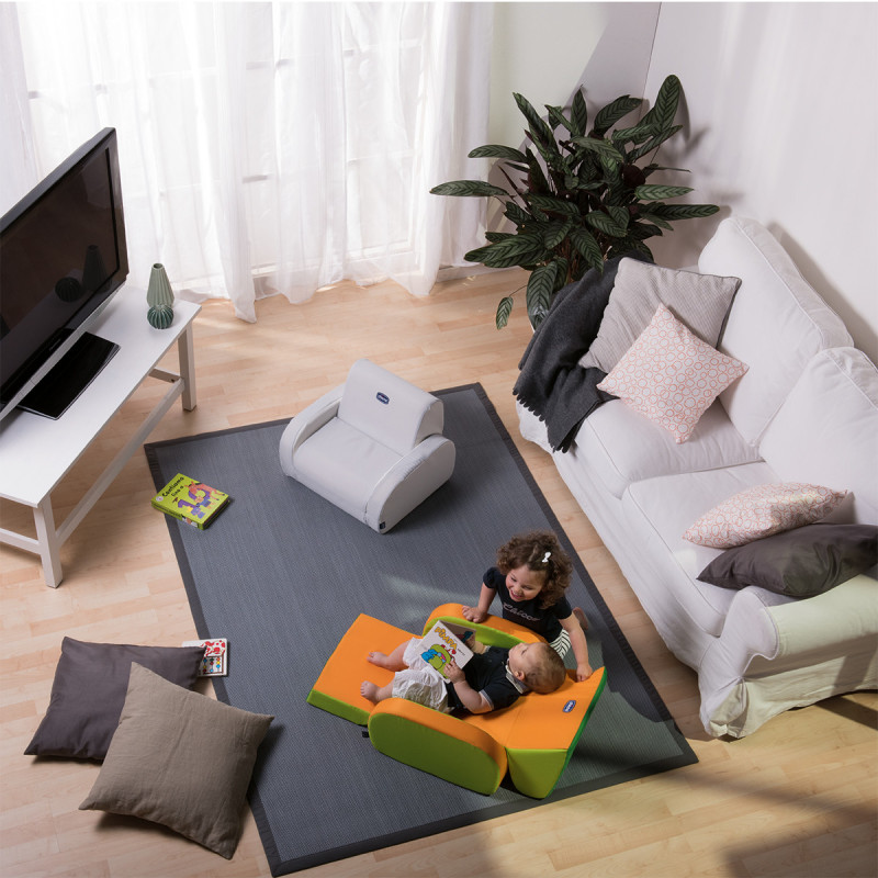 Дитяче крісло Chicco Twist Бежевий