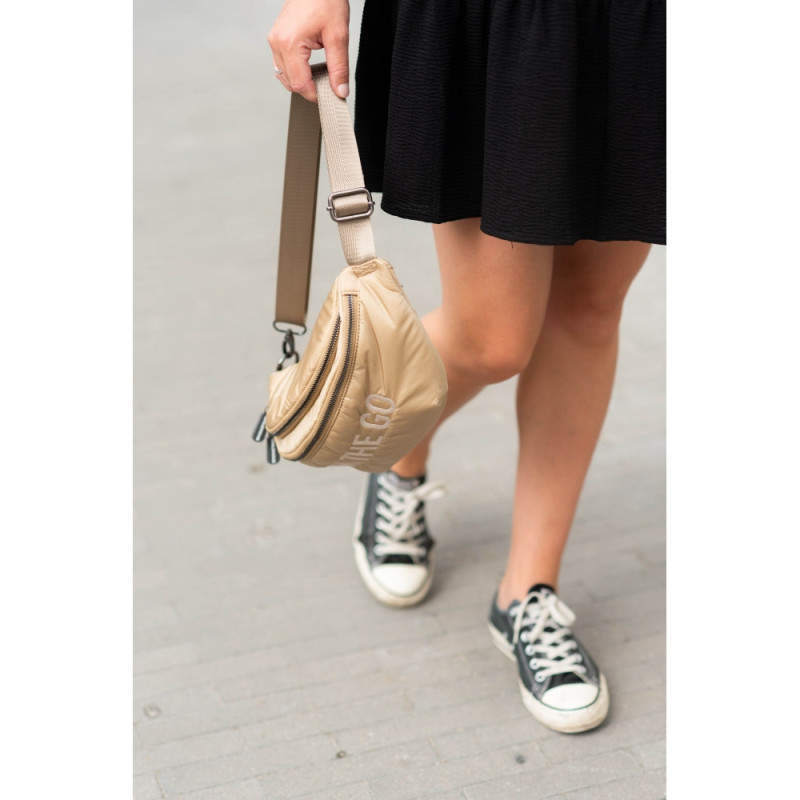 Сумка через плече Childhome Banana bag puffered beige