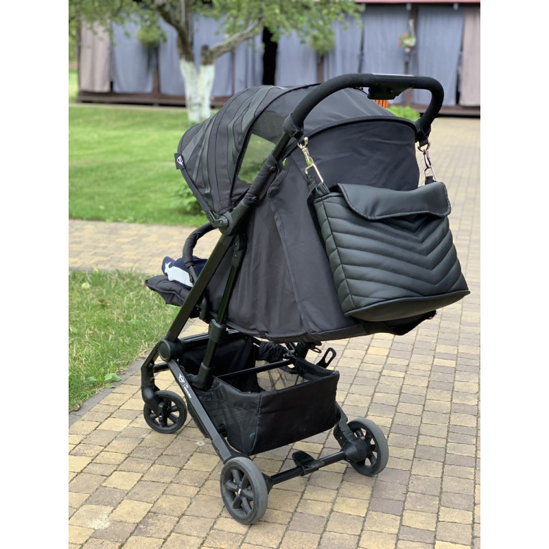 Сумка на коляску чорна екошкіра Decoza Moms S-K001-E-M