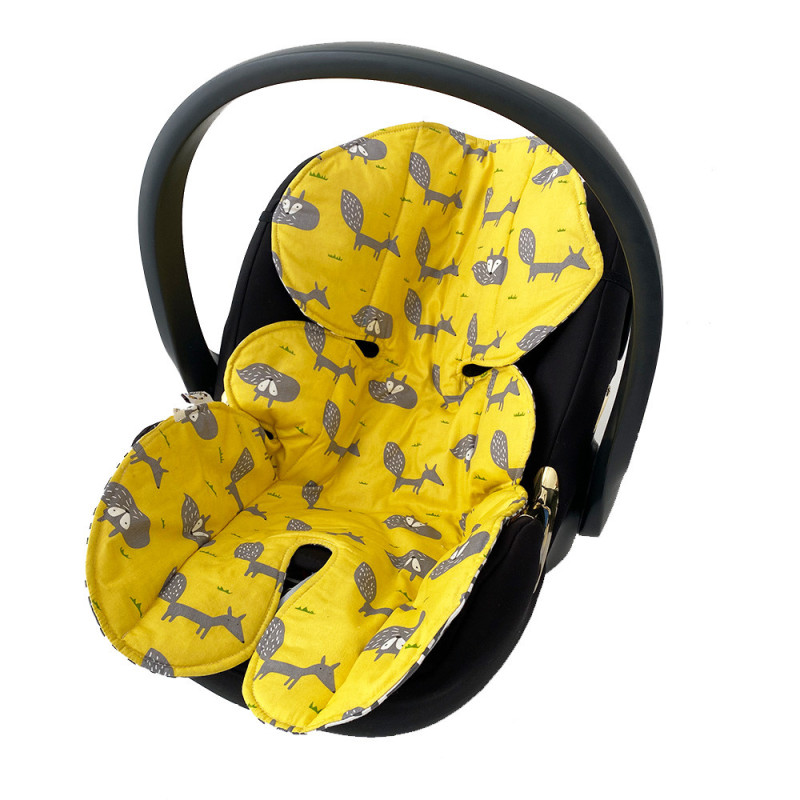 Вкладиш в автолюльку 0+ Лисички Decoza Moms W0-S605-S013