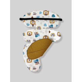 Вкладиш в автолюльку 0+ Лев і зірки на гірчиці Decoza Moms W0n-B2516-B2423