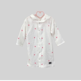 Мусліновий халатик на кнопках Сердечки Decoza moms XL128146-ms015 128-146