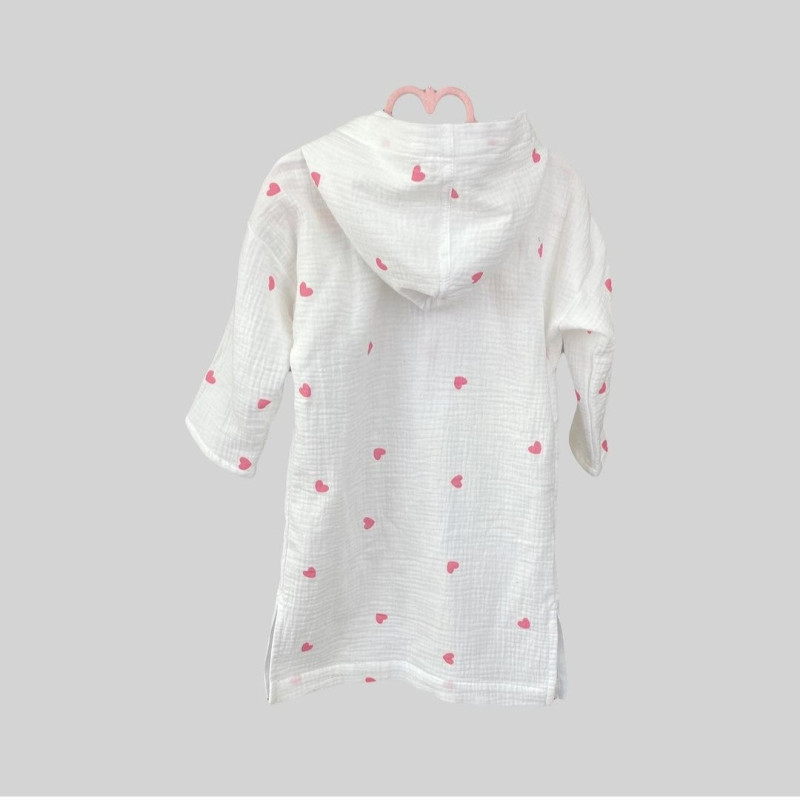 Мусліновий халатик на кнопках Сердечки Decoza moms XL128146-ms015 128-146