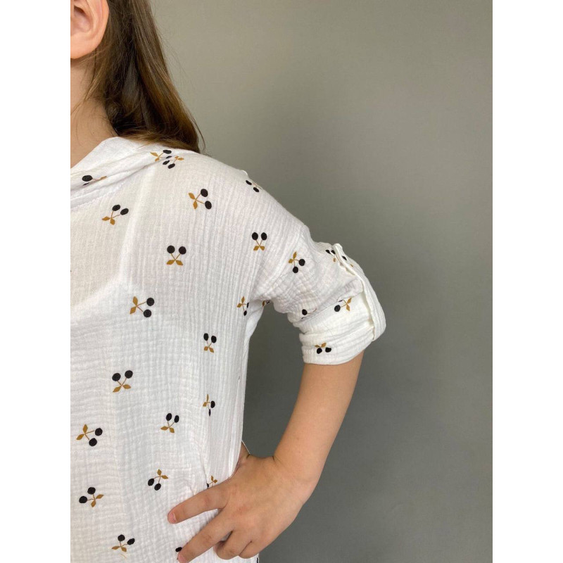 Мусліновий халатик на кнопках Вишеньки Decoza moms XL6874-ms032 68-74