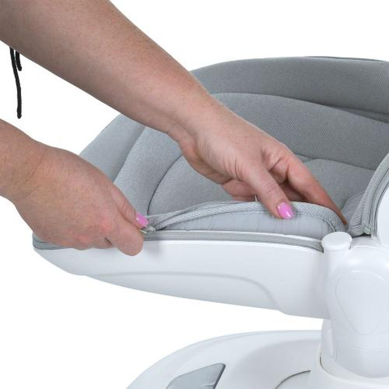 Заколисуючий центр-шезлонг El Camino 8911