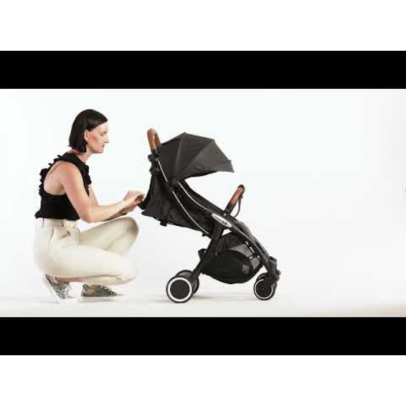 Коляска для дитини прогулянкова FreeON Nano grey