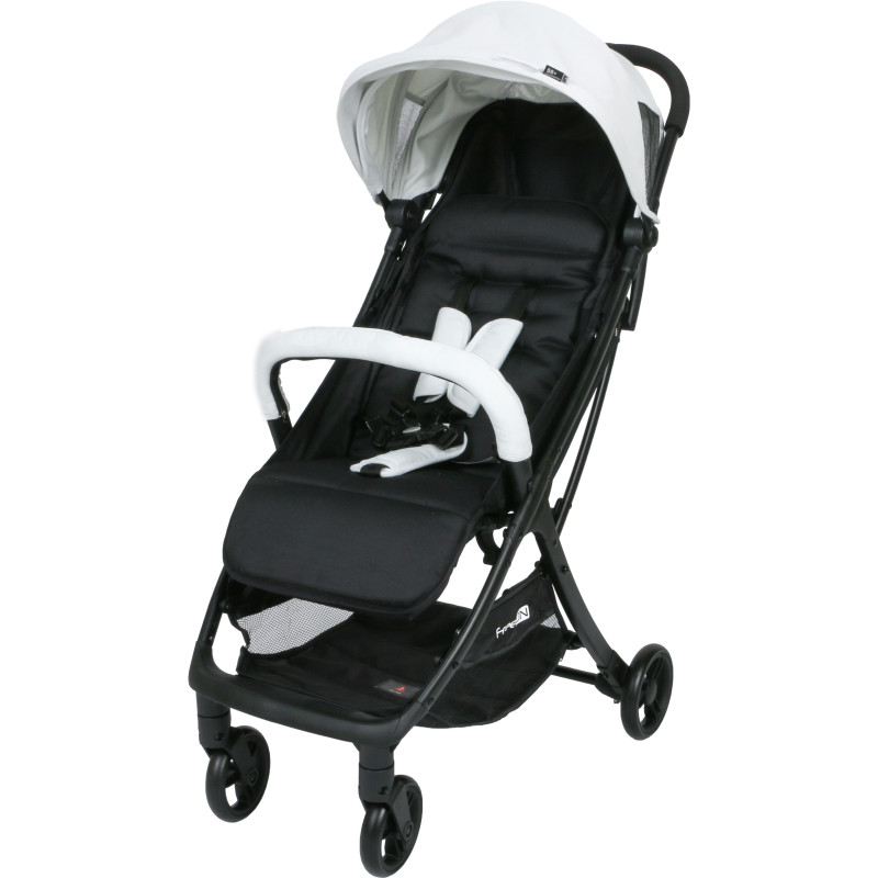 Прогулянкова коляска FreeON SOLO Pistachio-Black