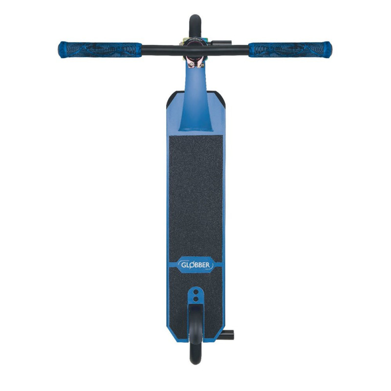 Самокат GLOBBER GS900 DELUXE черно-синий, трюковой, с пегами, до 100кг, 8+