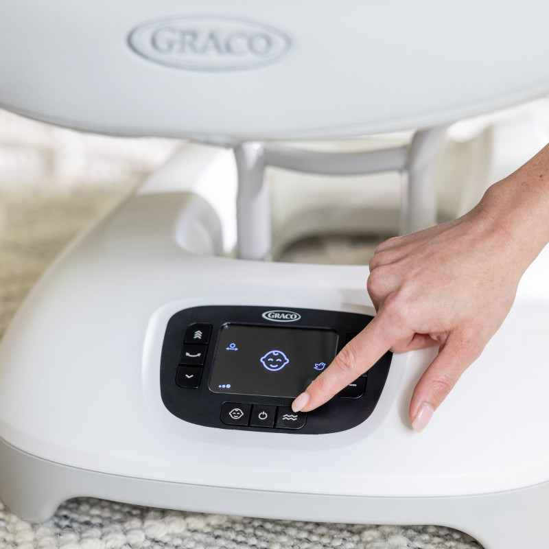 Заколисуючий центр Graco Eluma Sway White