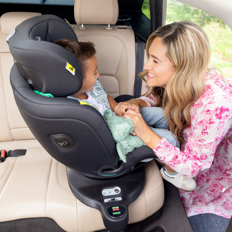 Автокрісло Graco Turn2Me Grow i-Size Black 0+/1/2