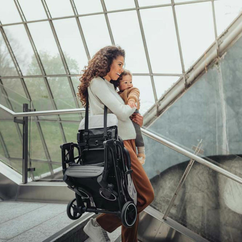 Прогулянкова коляска HAUCK Travel N Care Black