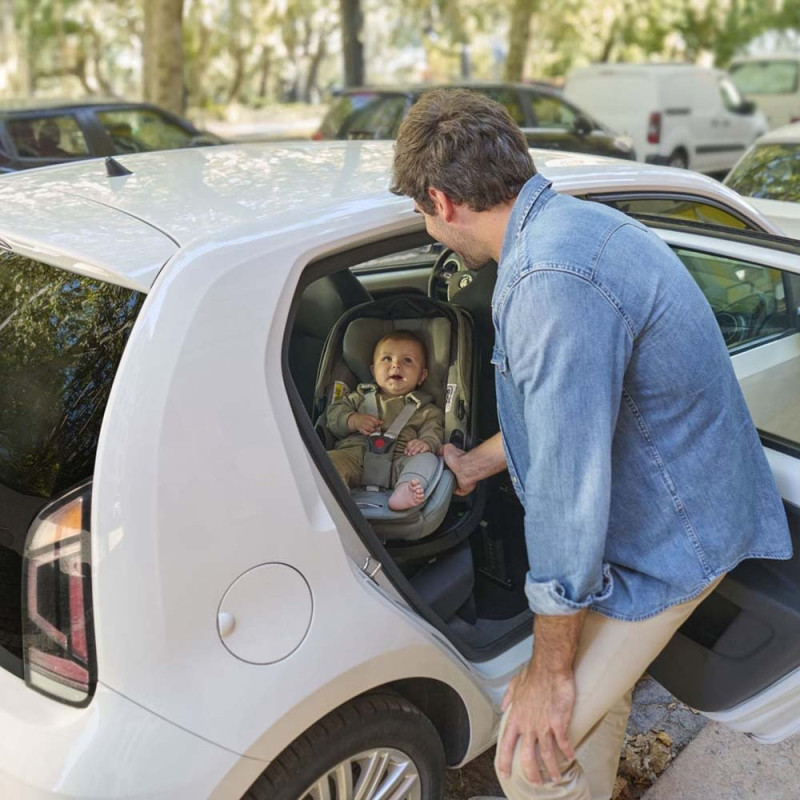 База Inglesina для автокрісла Darwin 360° I-Size Black