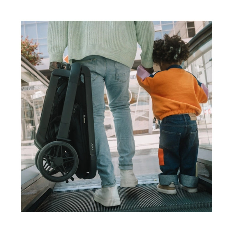 Прогулянкова коляска Joolz Hub2 колір Navy blue