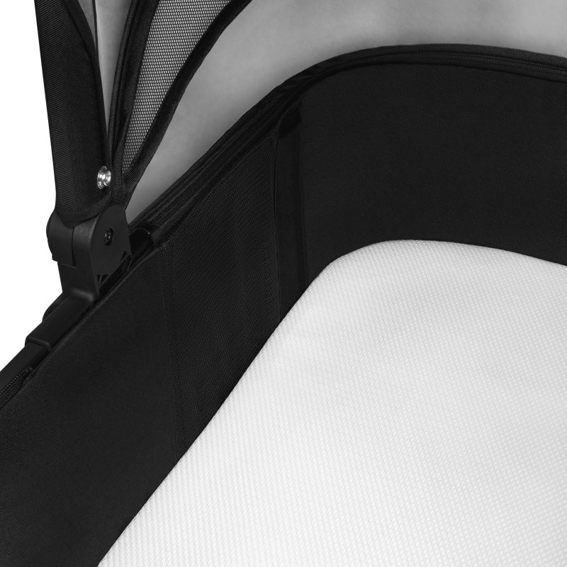 Універсальна коляска 3 в 1 Lionelo Amber Black Silver