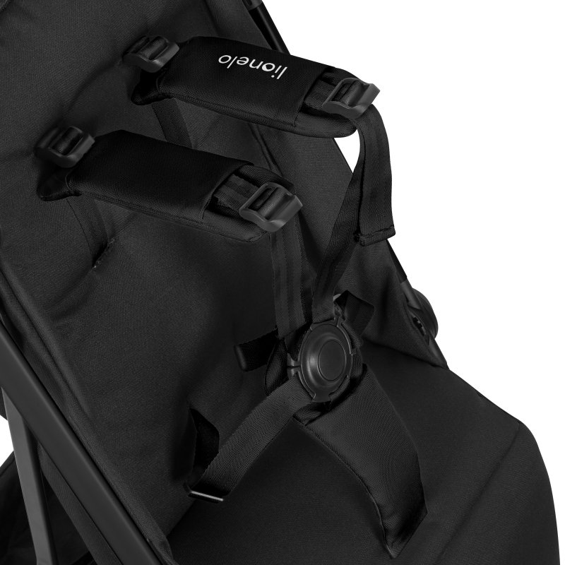 Прогулянкова коляска Lionelo Julie Air Black Onyx