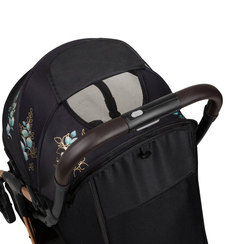 Прогулянкова коляска Lionelo Julie One Golden Moments