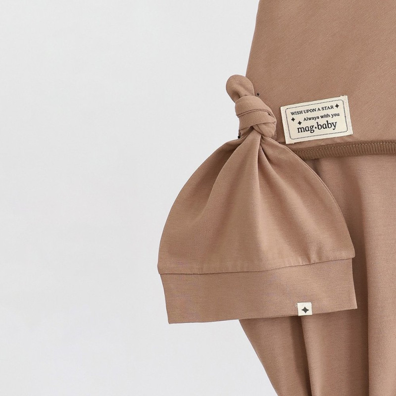 Пелюшка MagBaby Безрозмірна на липучках з шапочкою Каспер коричнева