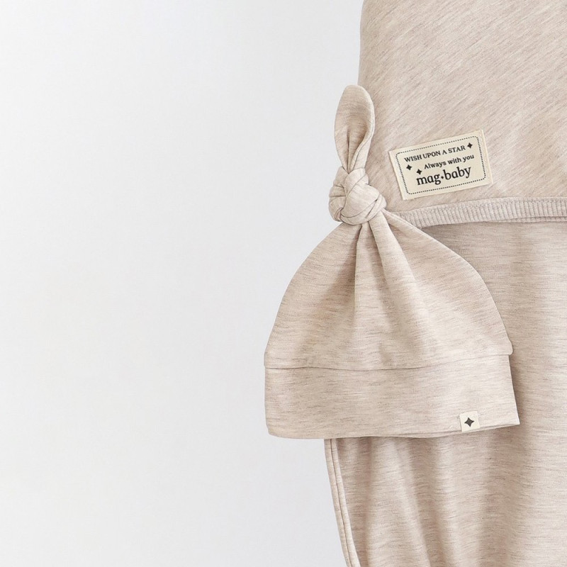 Пелюшка MagBaby Безрозмірна на липучках з шапочкою Каспер бежева