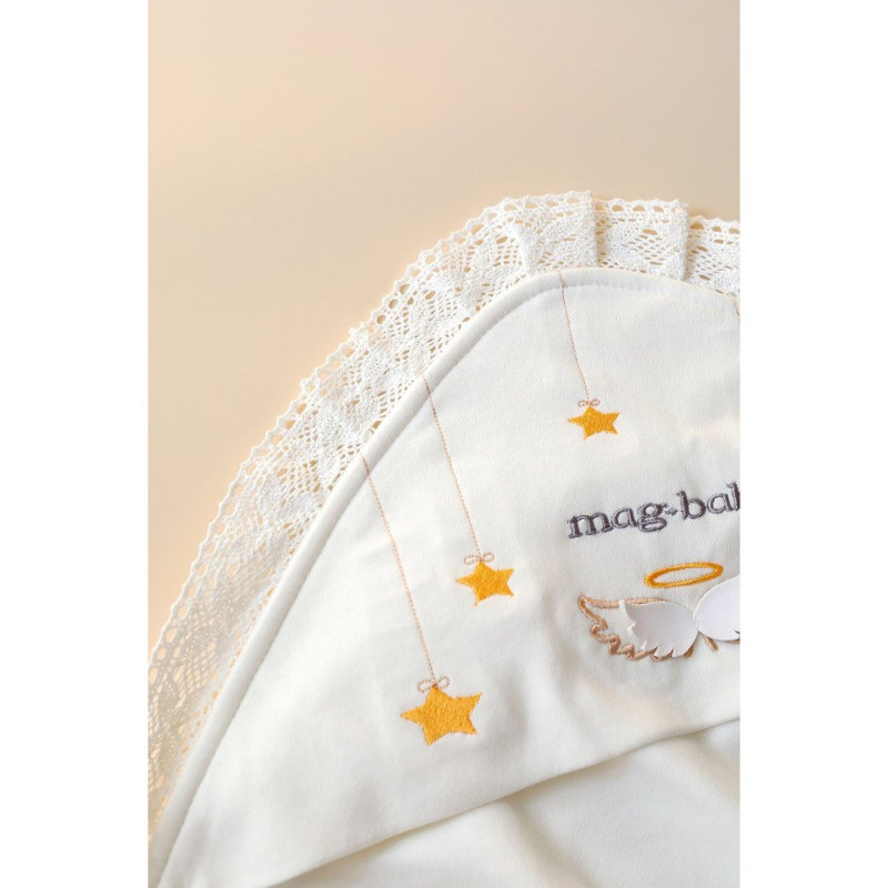 Плед MagBaby на виписку та хрещення Wings молочний