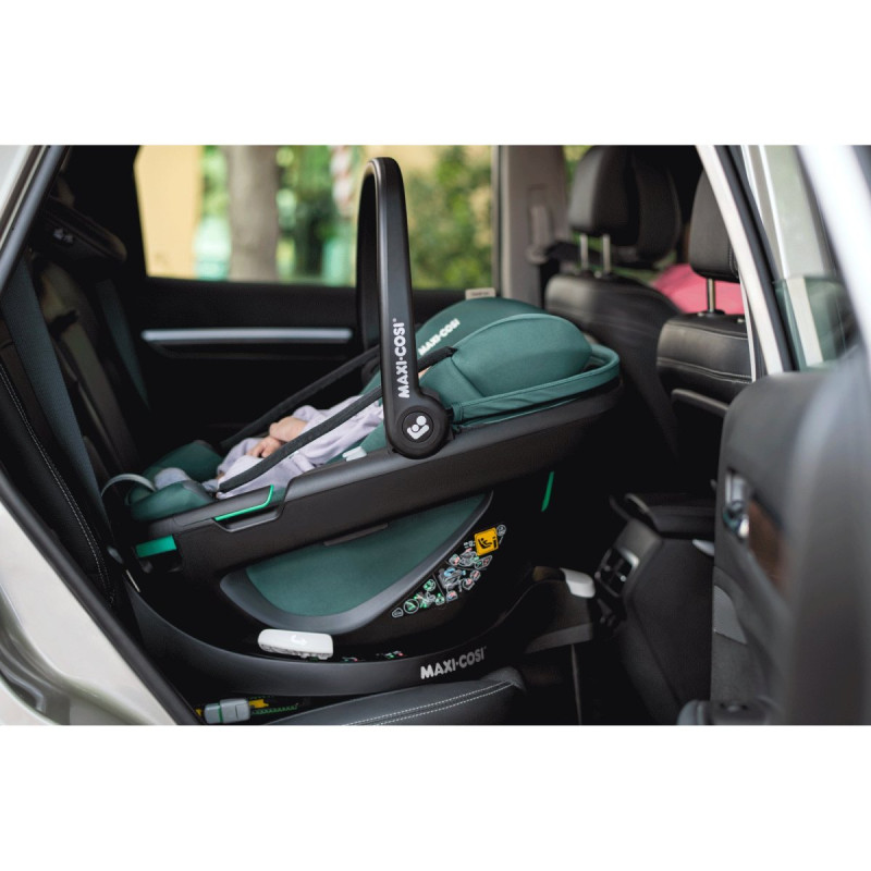 Автокрісло Maxi-Cosi Coral 360 Essential Green Black Shell