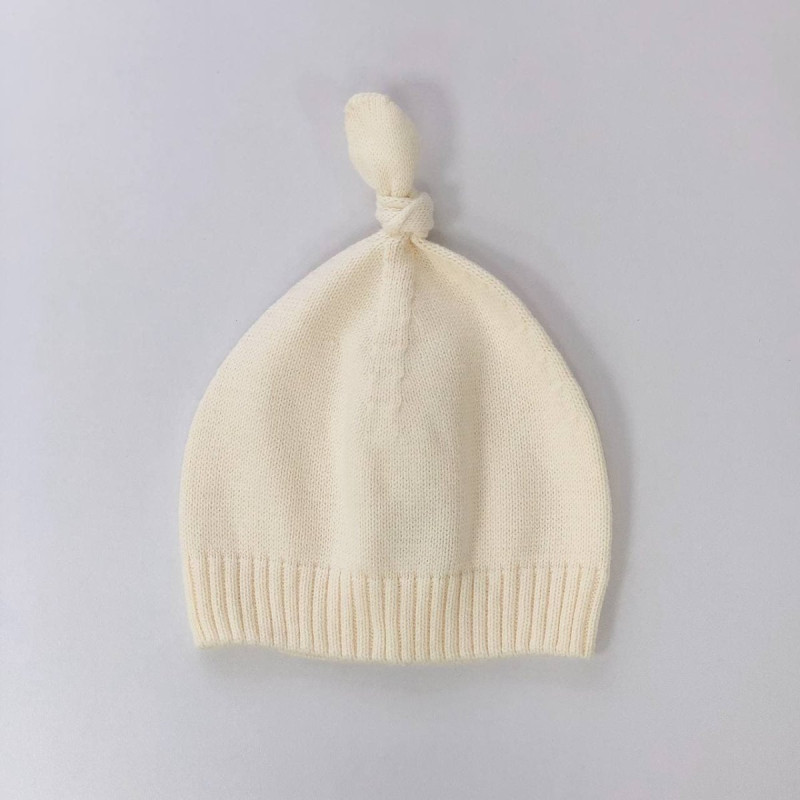 Шапка Msonya в'язана з помпоном 39 молочний