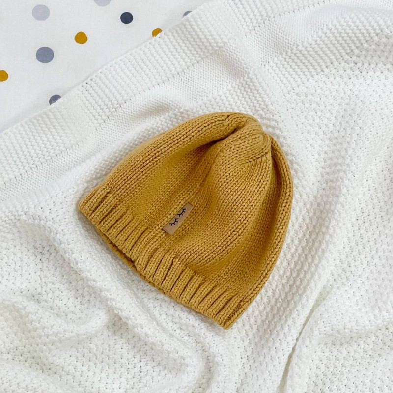 Шапка Msonya в'язана із зіркою 39 гірчиця