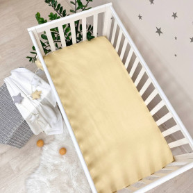 Постільна білизна Msonya Простирадло дитяче горошок на жовтому н/р