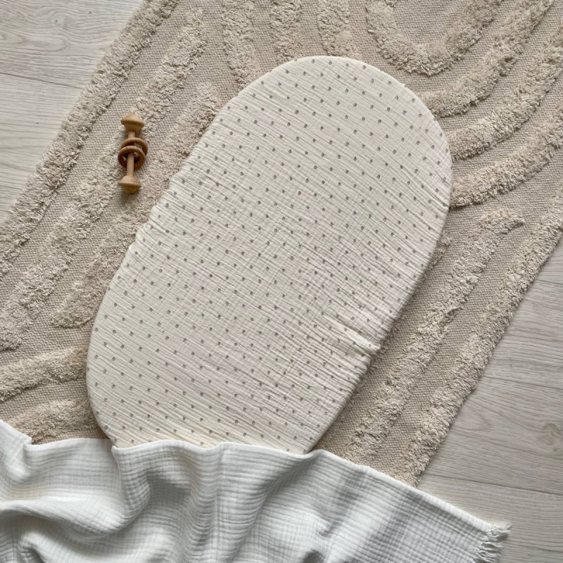 Постільна білизна Msonya Простирадло у візочок муслін Горох сірий