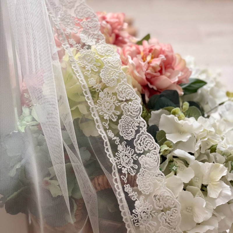 Балдахін Msonya Classic з мереживом запорошена троянда