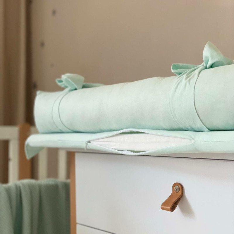 Сповивальний матрац Msonya Chic поплін з рюшем 60 х 80 см Світла м'ята