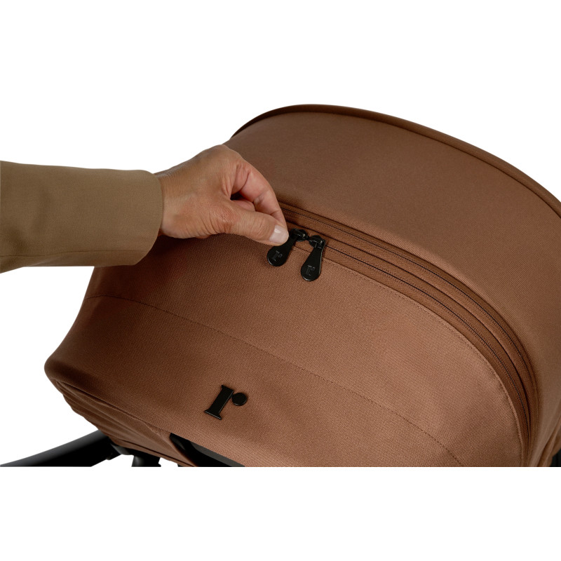 Прогулянкова коляска Redsbaby AERON Clay