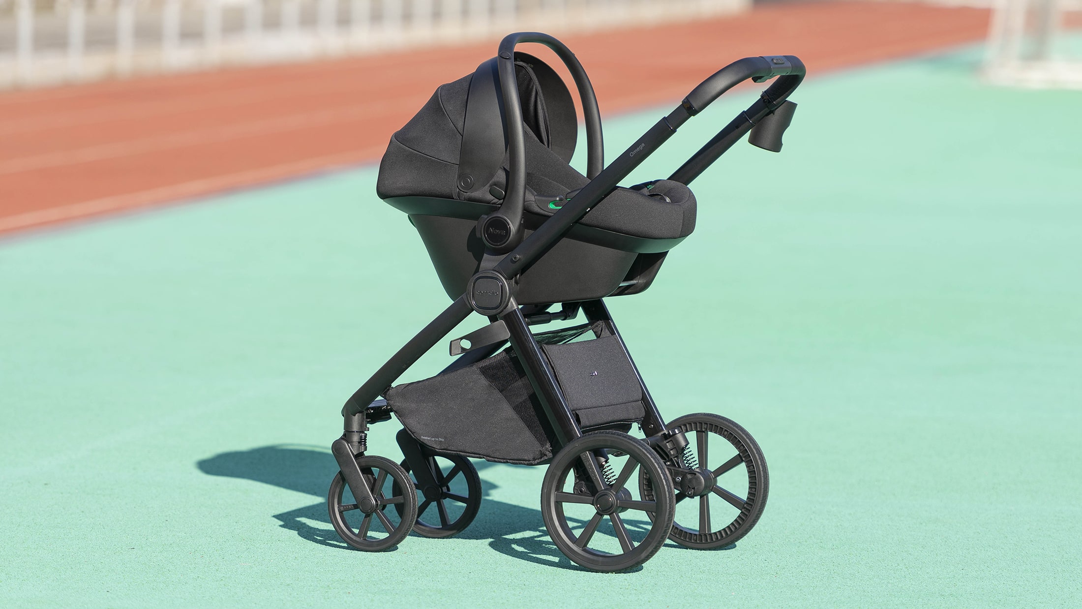 Carrello Nova CRL-16101 автокрісло для найменших i-Size від 0 до 15 місяців