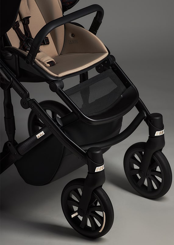 Регульована спинка і підніжка Anex m/type PRO Safa Sahin дитяча коляска 2в1