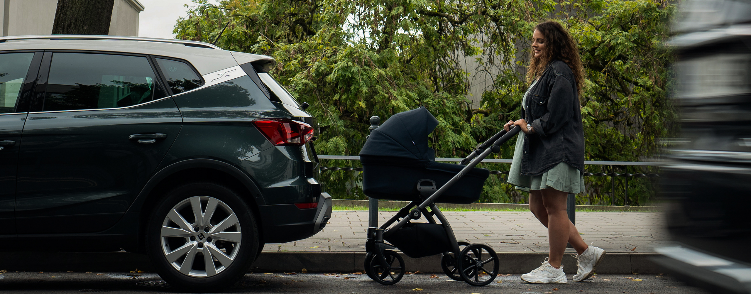 Коляска універсальна TUTIS Leo+