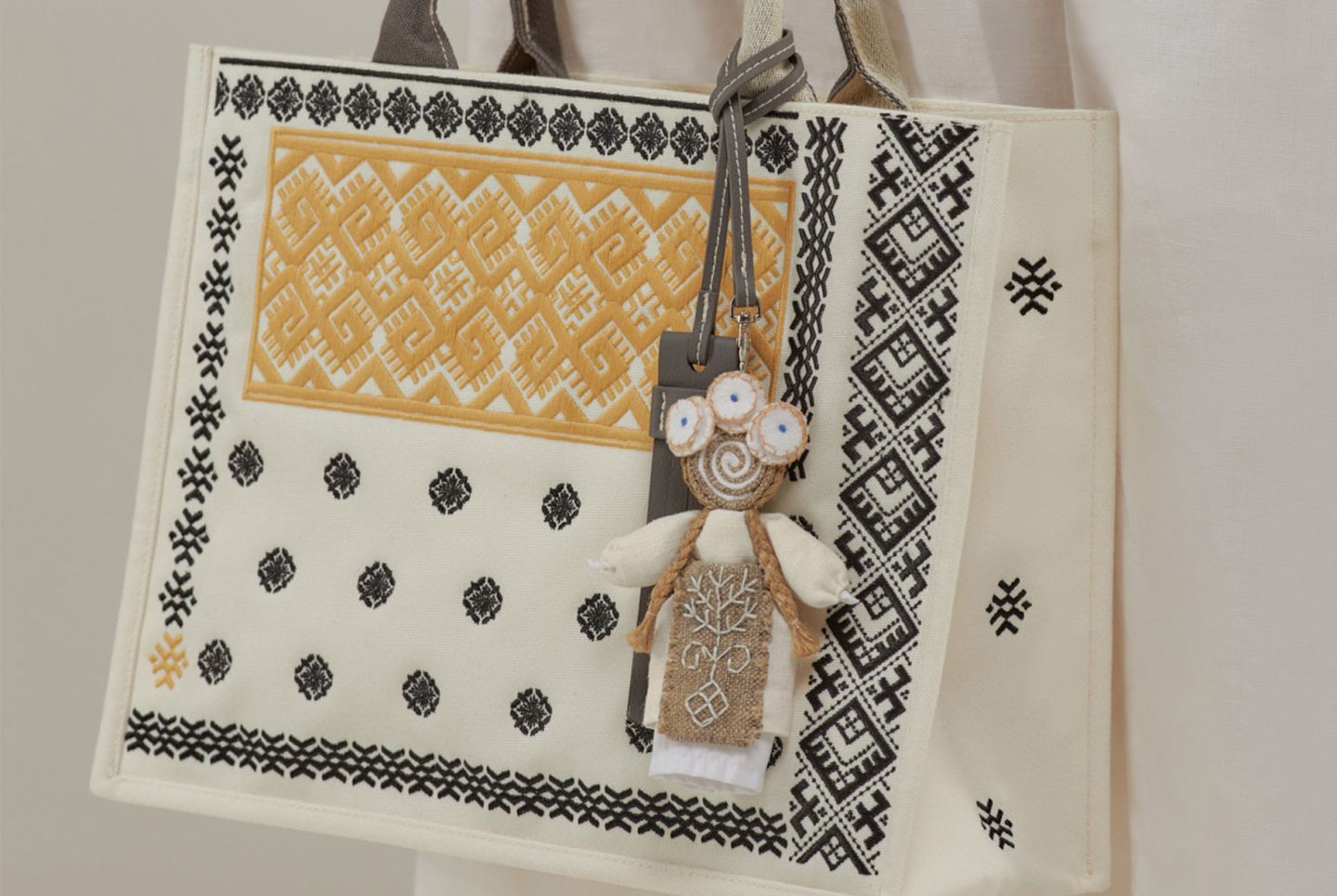 oberih bag: history that is always with you