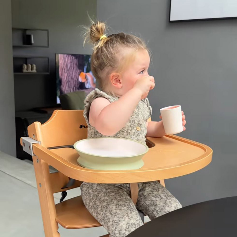 Пластикова склянка BEBE CONFORT Beaker Happy 12+ міс