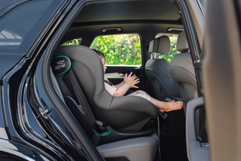 Автокрісло Britax Römer KING Pro (Midnight Grey)